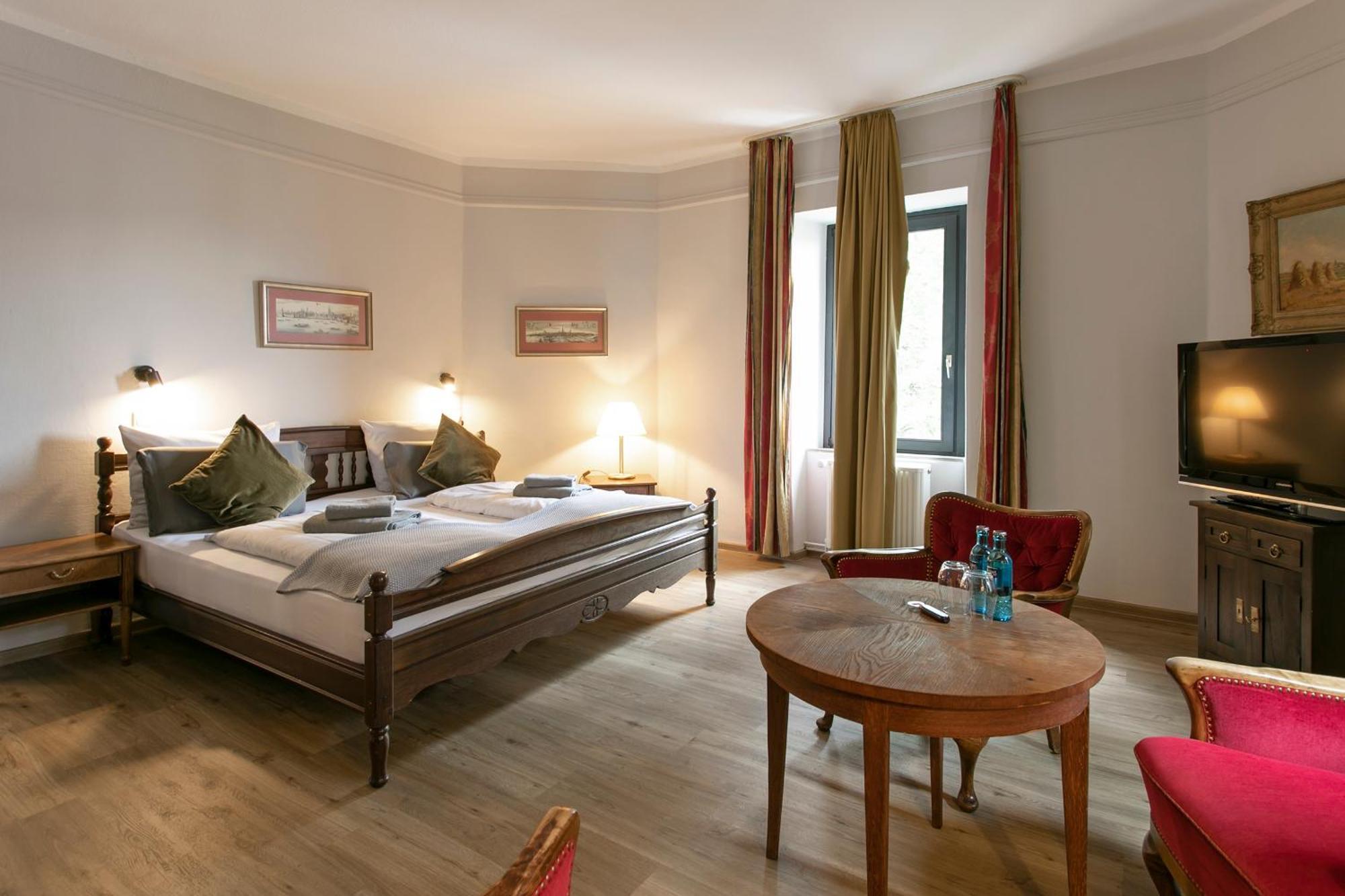 Schlosshotel Braunfels & Himmelreich Luaran gambar
