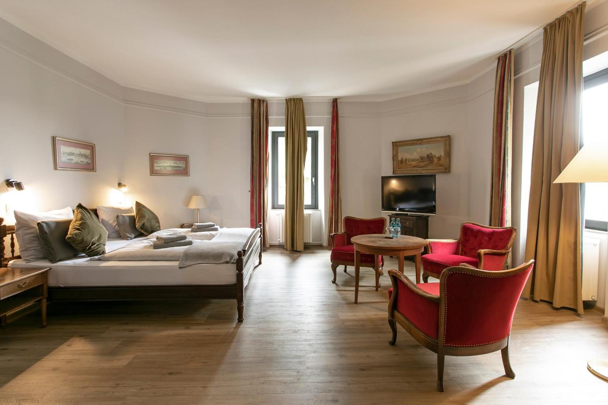Schlosshotel Braunfels & Himmelreich Luaran gambar
